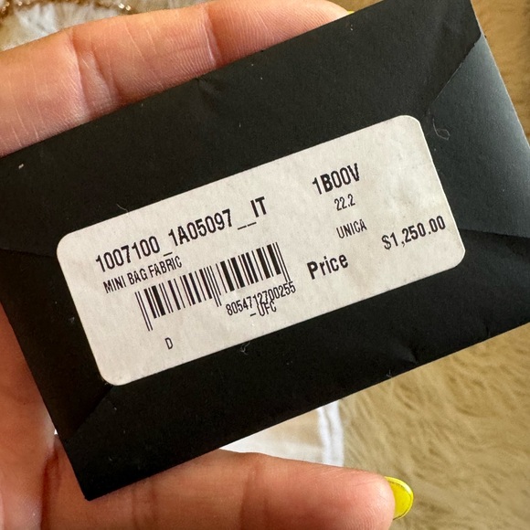 Versace Satin WOC 🖤 - Picture 6 of 8